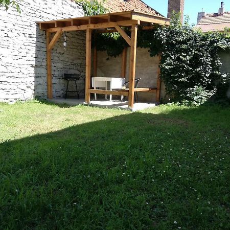 Pension U Kostela Cesky Brod Kültér fotó